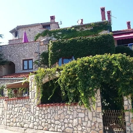 Appartement Collins Pula