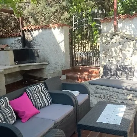 アパート Collins